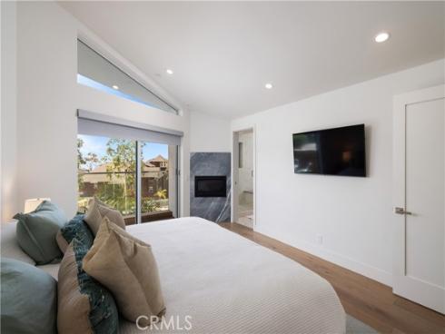 3920 E Coast Highway , Corona del Mar, CA