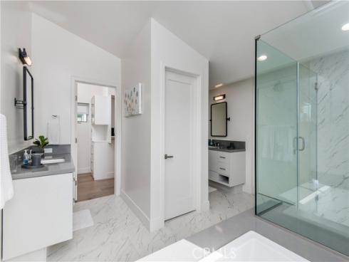 3920 E Coast Highway , Corona del Mar, CA