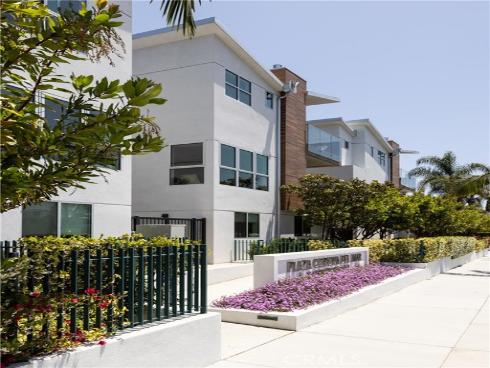 3920 E Coast Highway  , Corona del Mar, CA