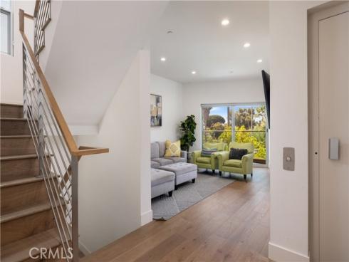 3920 E Coast Highway , Corona del Mar, CA
