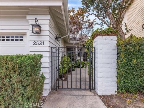 2521 Point Del Mar , Corona del Mar, CA