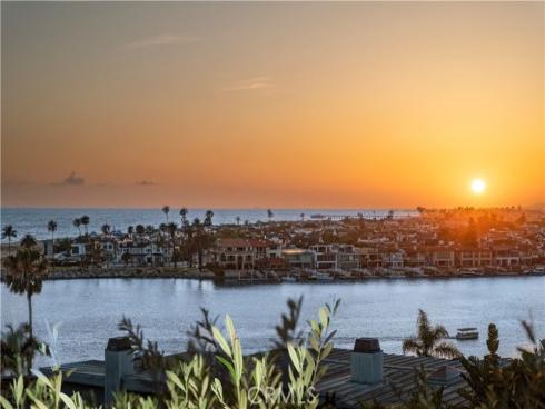 2804 Ocean , Corona del Mar, CA