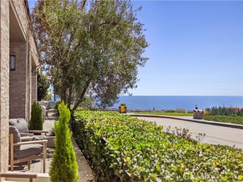 2804 Ocean , Corona del Mar, CA