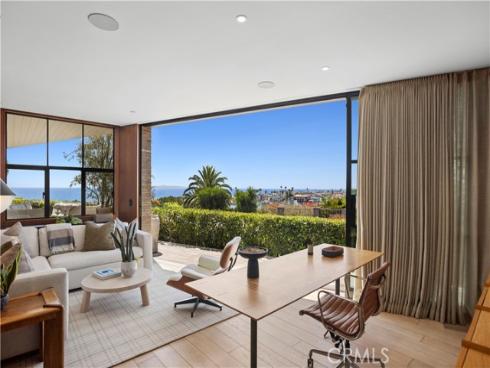 2804 Ocean , Corona del Mar, CA