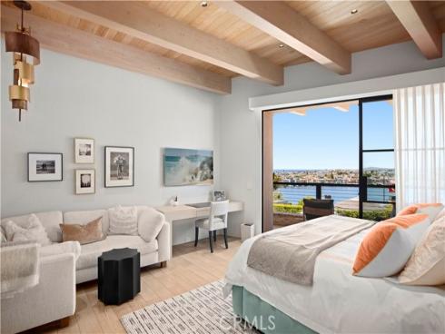 2804 Ocean , Corona del Mar, CA