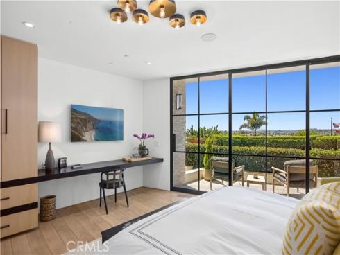 2804 Ocean , Corona del Mar, CA