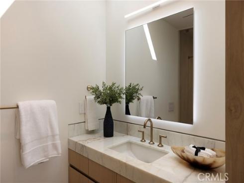 2519 Harbor View Drive, Corona del Mar, CA