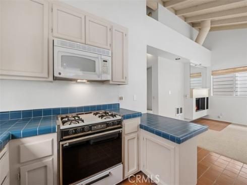 707 Marigold Avenue, Corona del Mar, CA