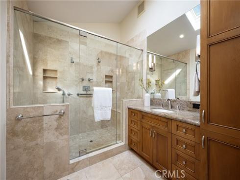 15 Beachcomber , Corona del Mar, CA