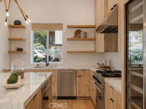 520 Iris , Corona del Mar, CA