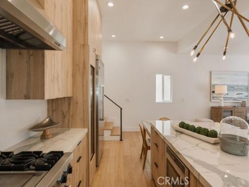 520 Iris , Corona del Mar, CA