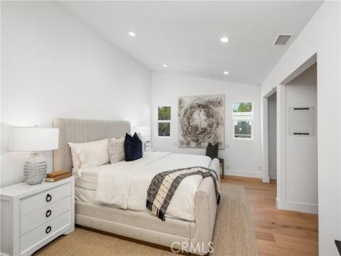 520 Iris , Corona del Mar, CA