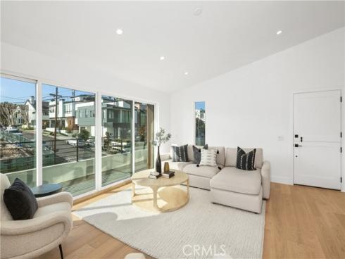 520 Iris , Corona del Mar, CA
