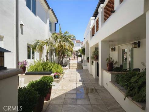 401 Seaward 6 Road, Corona del Mar, CA