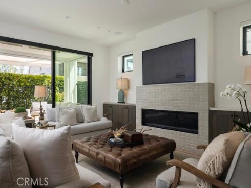 419 Goldenrod Avenue, Corona del Mar, CA