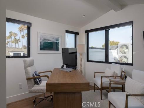 419 Goldenrod Avenue, Corona del Mar, CA
