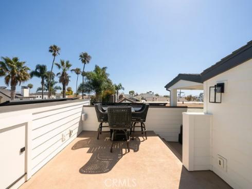 419 Goldenrod Avenue, Corona del Mar, CA