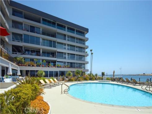 2525 Ocean 6B & 6C Boulevard, Corona del Mar, CA