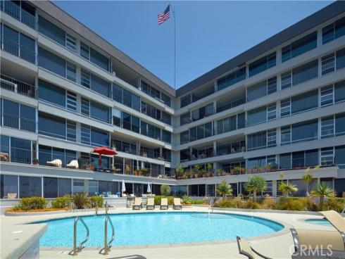 2525 Ocean 6B & 6C Boulevard, Corona del Mar, CA