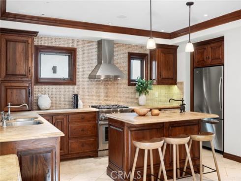 707 Larkspur Avenue, Corona del Mar, CA