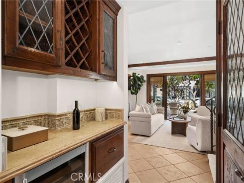 707 Larkspur Avenue, Corona del Mar, CA