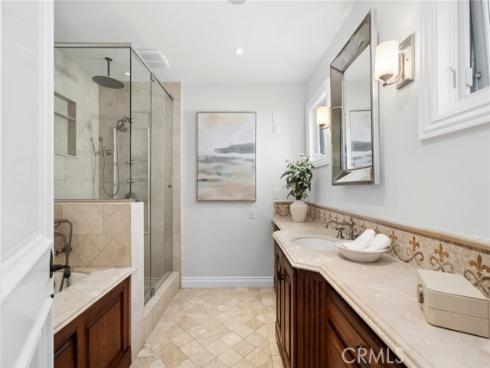 707 Larkspur Avenue, Corona del Mar, CA