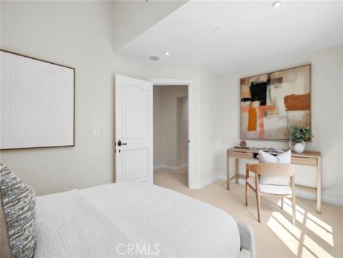 707 Larkspur Avenue, Corona del Mar, CA