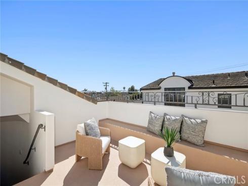 707 Larkspur Avenue, Corona del Mar, CA