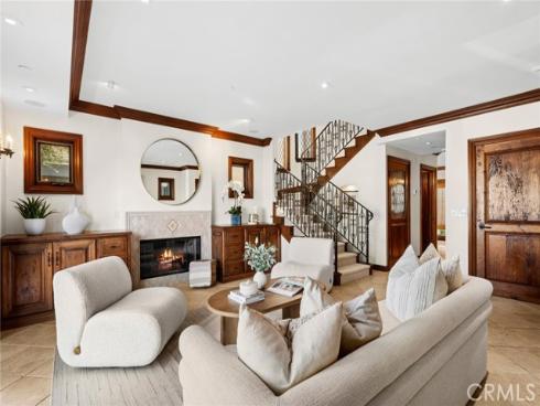 707 Larkspur Avenue, Corona del Mar, CA