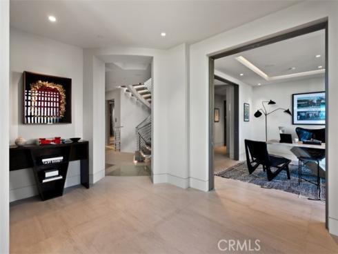2928 Ocean , Corona del Mar, CA