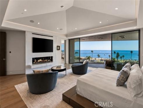 2928 Ocean , Corona del Mar, CA