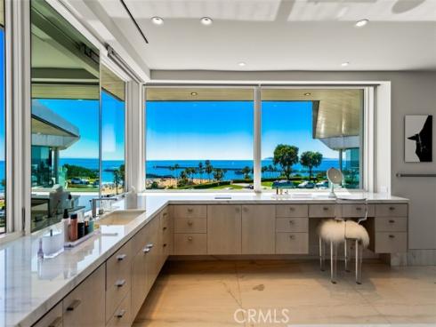 2928 Ocean , Corona del Mar, CA