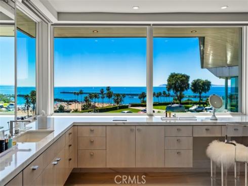 2928 Ocean , Corona del Mar, CA