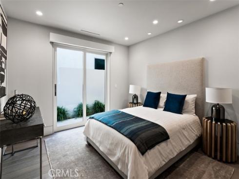 2928 Ocean , Corona del Mar, CA