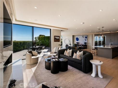 2928 Ocean , Corona del Mar, CA