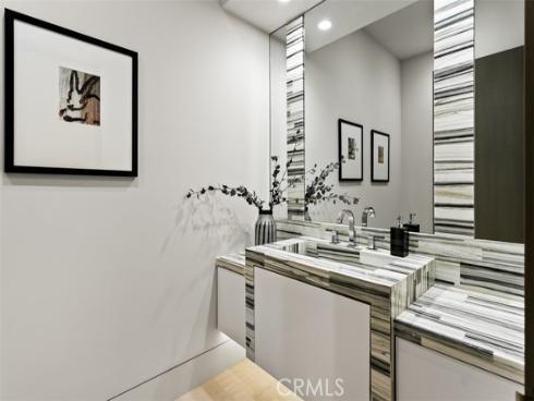 2928 Ocean , Corona del Mar, CA