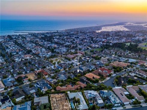 877 Sandcastle Drive, Corona del Mar, CA