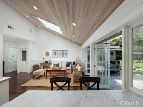 877 Sandcastle Drive, Corona del Mar, CA