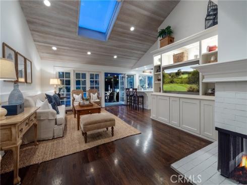 877 Sandcastle Drive, Corona del Mar, CA