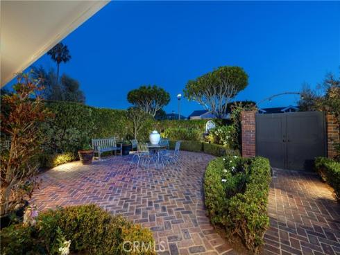 877 Sandcastle Drive, Corona del Mar, CA
