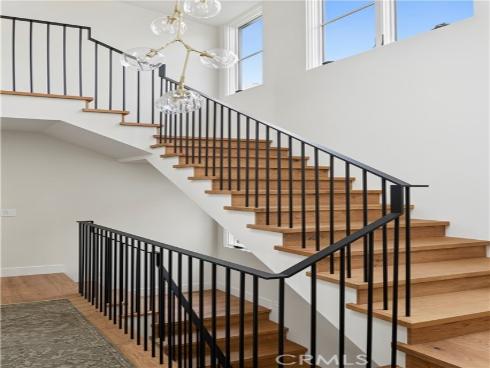 715 Poinsettia , Corona del Mar, CA