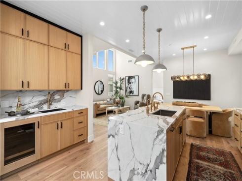 715 Poinsettia AvenueRear, Corona del Mar, CA