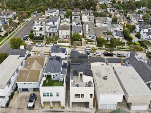 715 Poinsettia AvenueRear, Corona del Mar, CA