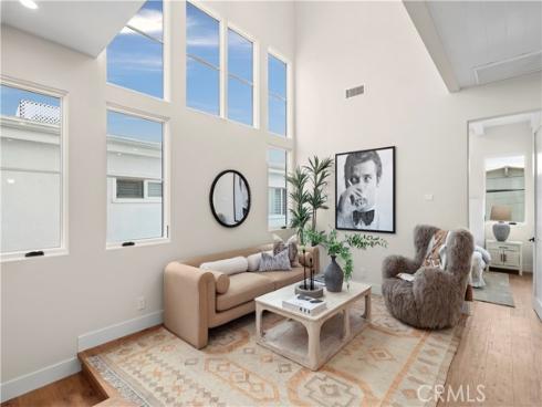 715 Poinsettia AvenueRear, Corona del Mar, CA