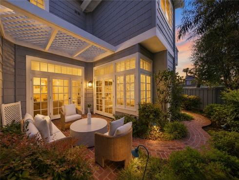 3600 5th , Corona del Mar, CA