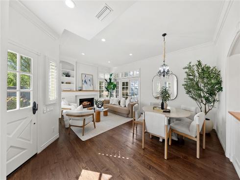 3600 5th , Corona del Mar, CA