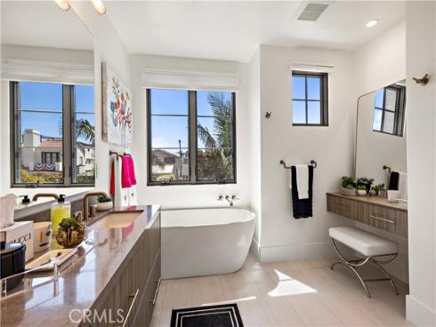 419 Narcissus , Corona del Mar, CA