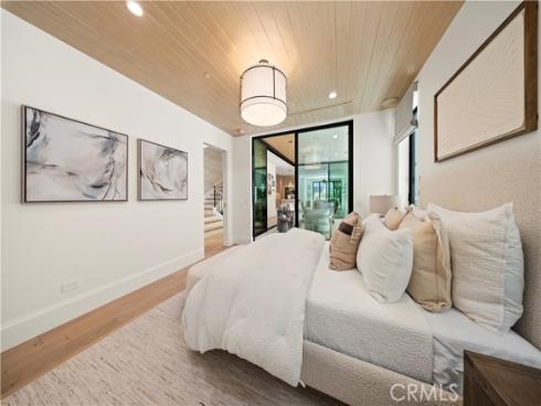 303 Jasmine Avenue, Corona del Mar, CA