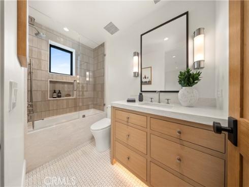 303 Jasmine Avenue, Corona del Mar, CA