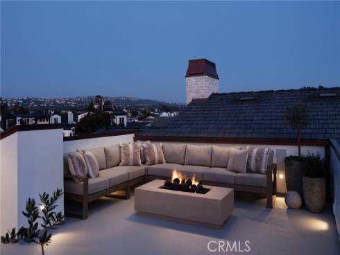 303 Jasmine Avenue, Corona del Mar, CA